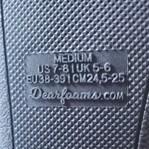 NWT DEARFOAMS LEAH MARLED CHENILLE KNIT Booties Size 7-8 - Picture 6 of 7